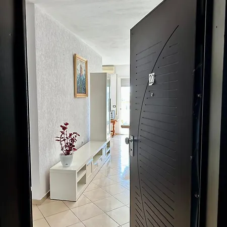 White Shell Ii,durres Area Apartment *